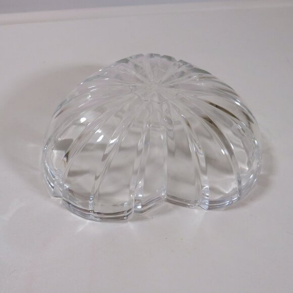 Heart Shaped Candy Trinket Dish Ribboned Glass #2 - Picture 9 of 13